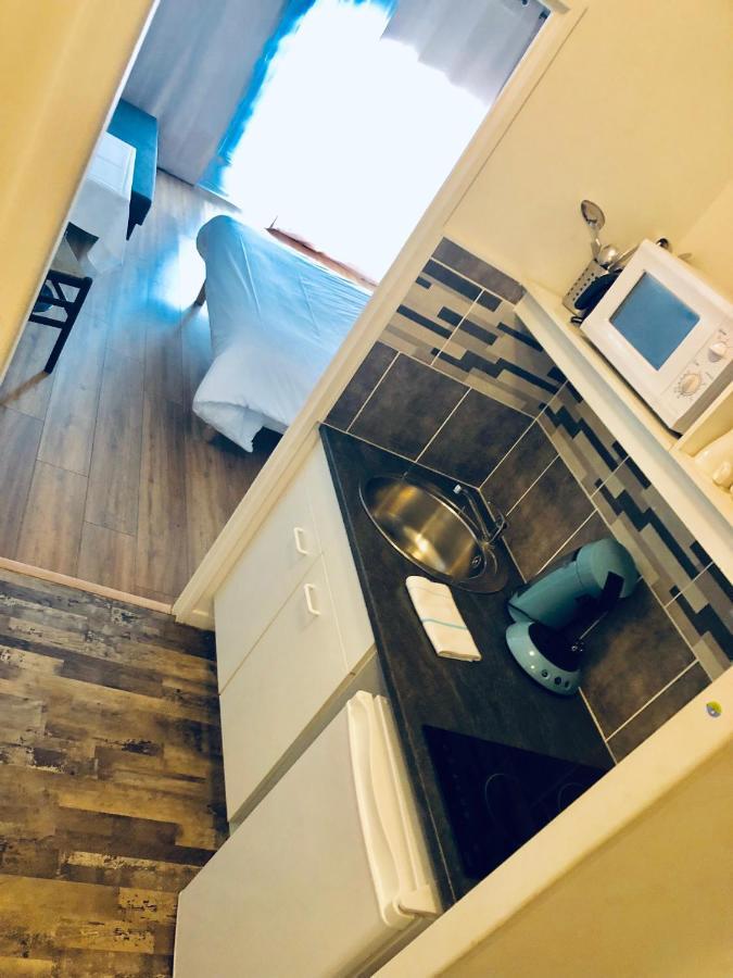 Smart Rent Aparts Les Studiantes ลีลล์ ภายนอก รูปภาพ